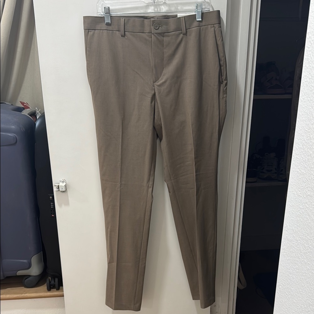 NWT H&M Men's Tan Dress Pants